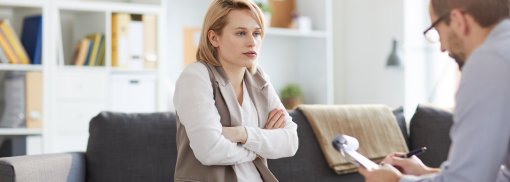 © Advice of psychologist - seventyfourimages MPU - Die Wahrheit über die medizinisch-psychologische Untersuchung