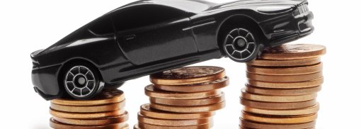 © Kfz-Versicherung - alexstand Fixkosten beim Auto - welche Posten sind am höchsten?
