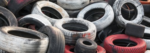 © Dump Gebrauchtwagen Reifen - saoirse2010 So gefährlich können alte Reifen sein