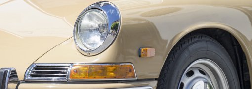 © 911 Oldtimer. #157119444 | Urheber: jozsitoeroe Legendäre Autos: Porsche 911