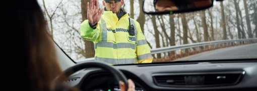 © mstandret / EnvatoElements Was darf die Polizei bei einer Kontrolle? – Rechte und Pflichten im Überblick