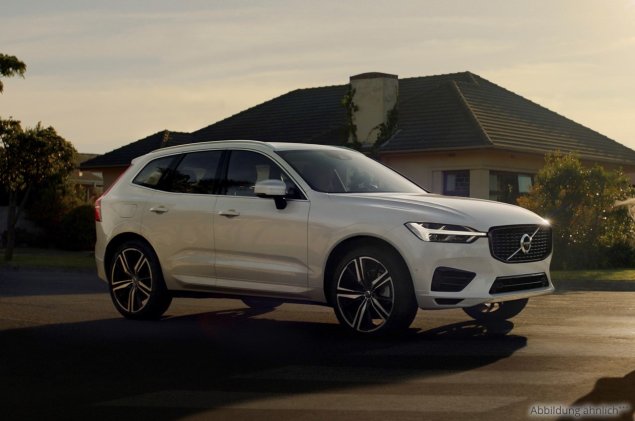 Volvo XC60 T8 AWD Recharge Ultimate Bright Auto 8-Gang